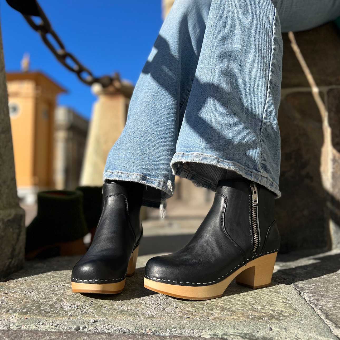 E-m-Y  6139_fe6520342a-mobil-