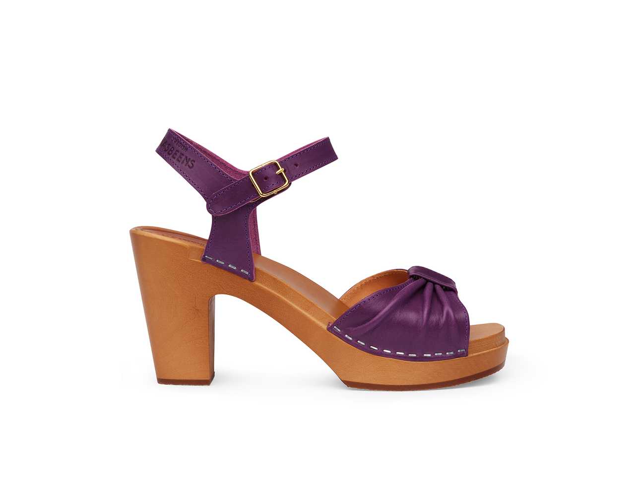 Bow Sandal