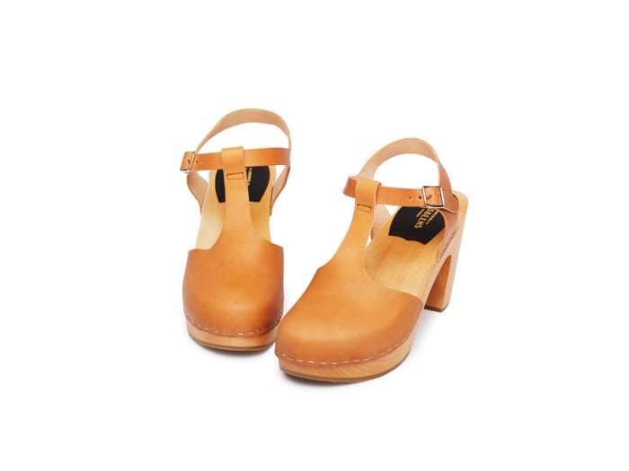 swedish hasbeens　サンダル Amazon.com | swedish hasbeens Clog Sandal Nature/Nature EU