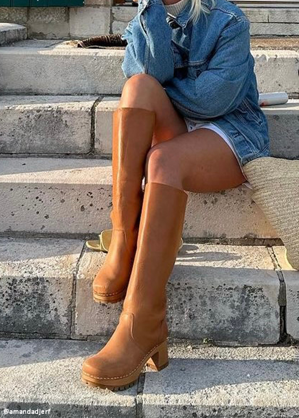 6565_5c70445217-plain-knee-